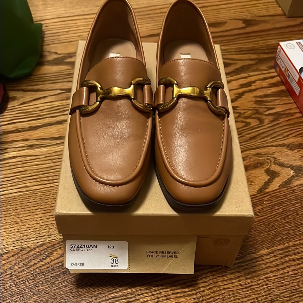Bibi Lou Zagreb Loafer in tan Cuervo